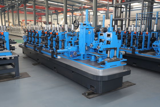 ASTM A53 Maszyna do tworzenia rur stalowych z ciężkim odwojem do walcowania na gorąco 2,0 mm ̇ 6,0 mm