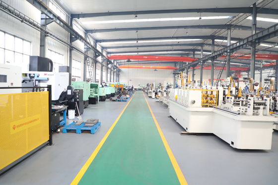 Maszyna do walcowania rur na rury meblowe, maszyny do rdzenia rdzenia