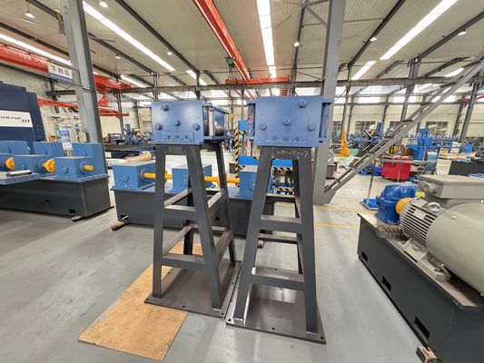 Top Lift Automat do produkcji tubek do zabezpieczania rur stalowych