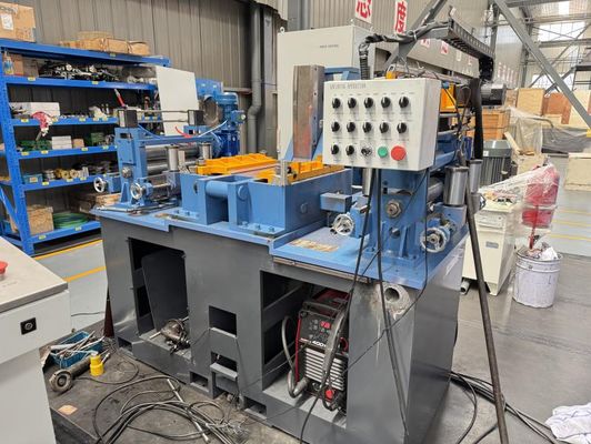 Maszyna do formowania rur ze stali niskowęglowej do produkcji rur przemysłowych