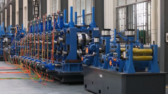 EN Standardowe stalowe maszyny do robienia rur, urządzenia do spawania rur